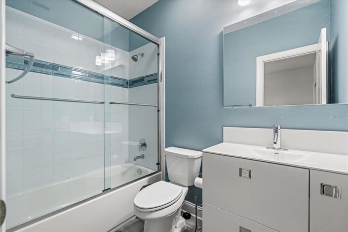 Image No.30-4 Bed Property for sale