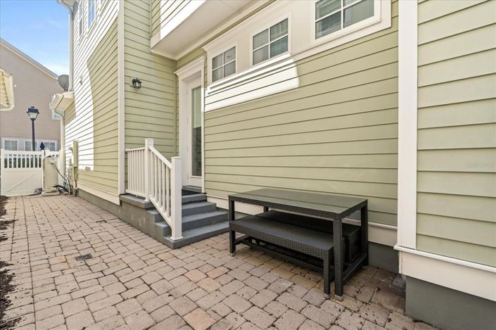 Image No.35-4 Bed Property for sale