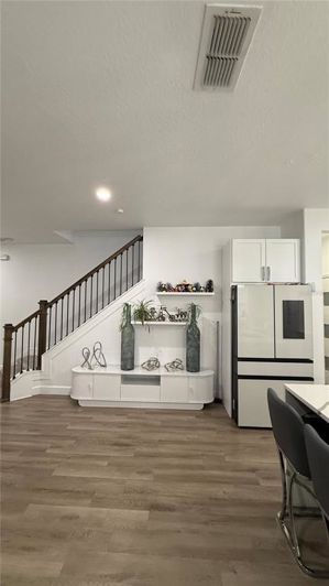 Image No.12-3 Bed Property for sale