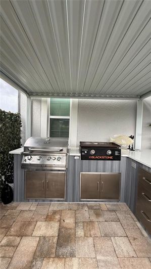 Image No.15-3 Bed Property for sale