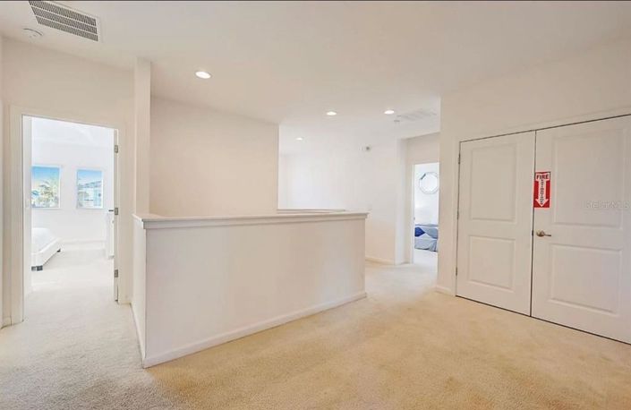 Image No.20-5 Bed Property for sale