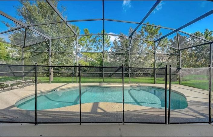 Image No.37-5 Bed Property for sale