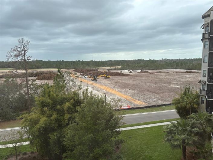 Image No.17-Propriété de 2 chambres à vendre à Winter Garden