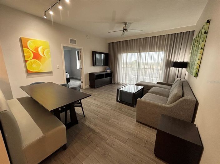 Image No.4-Propriété de 2 chambres à vendre à Winter Garden