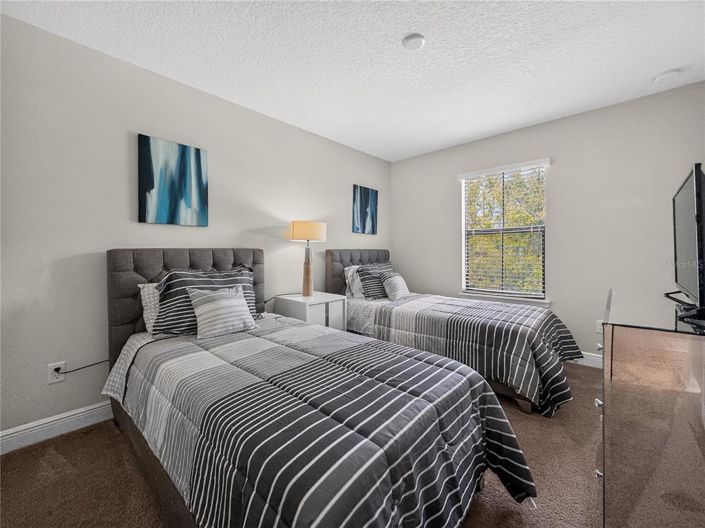 Image No.17-3 Bed Townhouse for sale