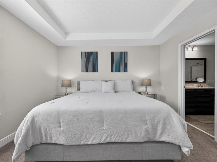 Image No.25-3 Bed Townhouse for sale