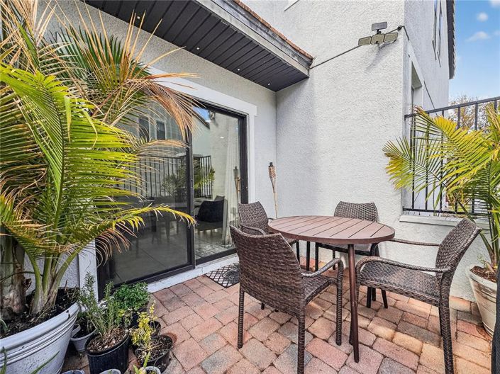 Image No.33-3 Bed Townhouse for sale