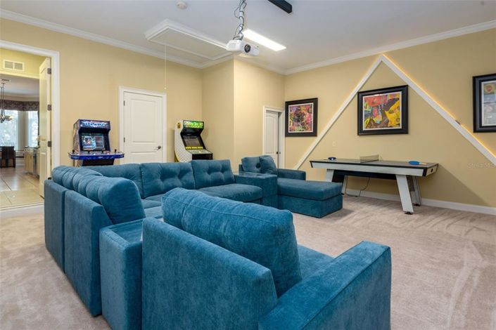 Image No.25-4 Bed Property for sale