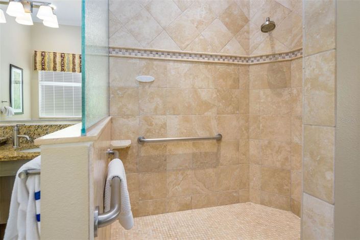 Image No.29-4 Bed Property for sale