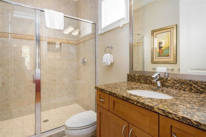 Image No.32-4 Bed Property for sale