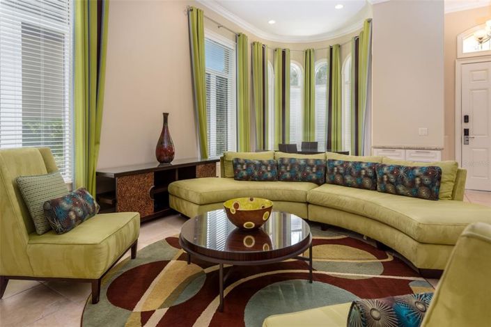 Image No.6-4 Bed Property for sale