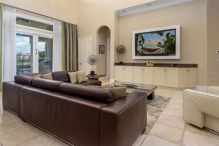 Image No.8-4 Bed Property for sale