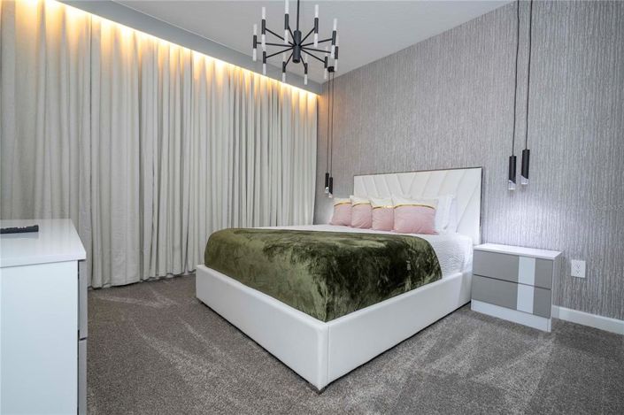 Image No.33-6 Bed Property for sale