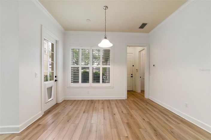 Image No.23-5 Bed Property for sale