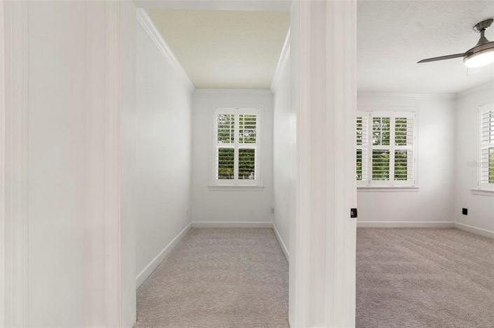 Image No.38-5 Bed Property for sale