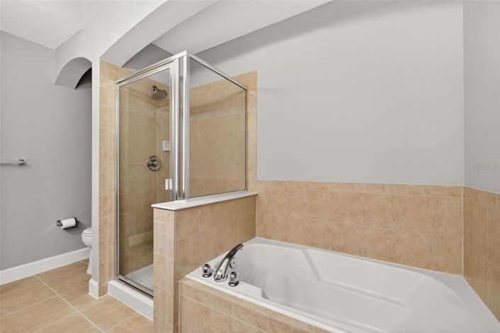 Image No.17-2 Bed Property for sale