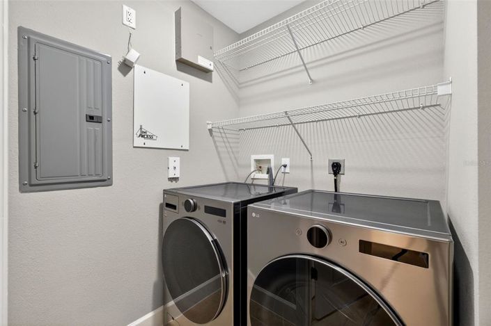 Image No.20-2 Bed Property for sale