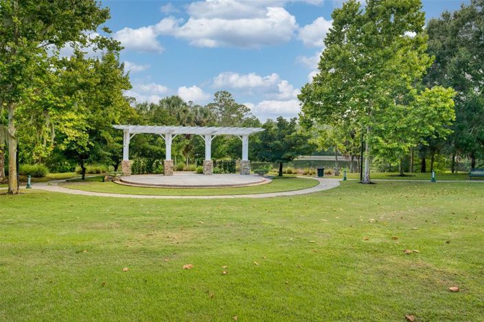 Image No.33-2 Bed Property for sale