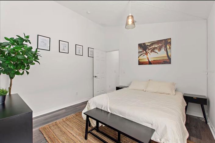 Image No.16-3 Bed Property for sale