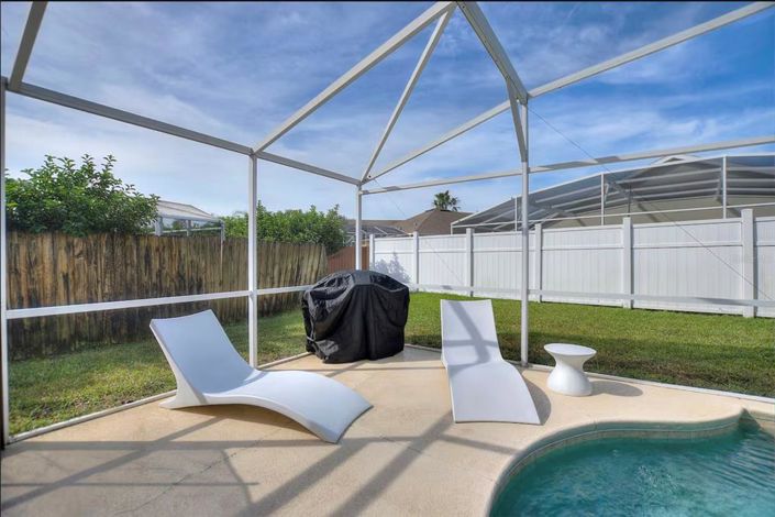 Image No.24-3 Bed Property for sale