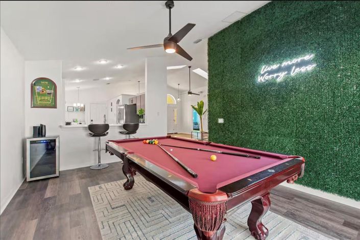 Image No.8-3 Bed Property for sale