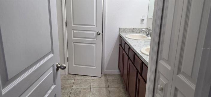 Image No.14-4 Bed Property for sale