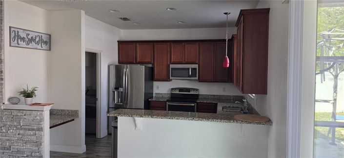 Image No.16-4 Bed Property for sale