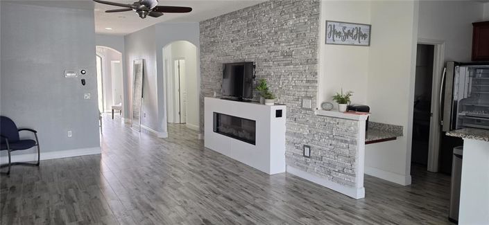 Image No.24-4 Bed Property for sale