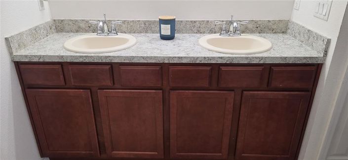 Image No.9-4 Bed Property for sale