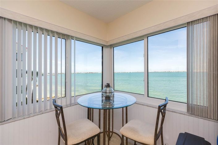 Image No.18-2 Bed Property for sale