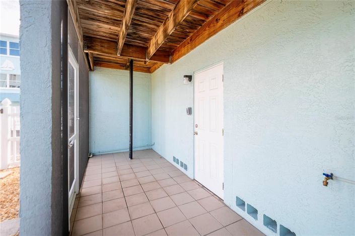 Image No.42-3 Bed Townhouse for sale