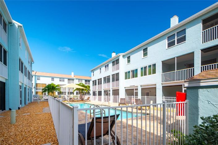 Image No.46-3 Bed Townhouse for sale