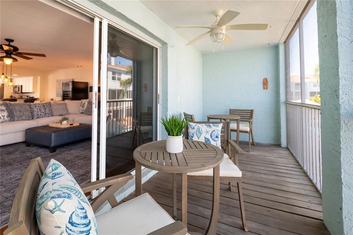 Image No.50-3 Bed Townhouse for sale