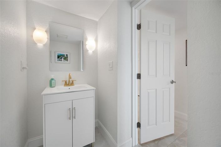 Image No.18-3 Bed Property for sale