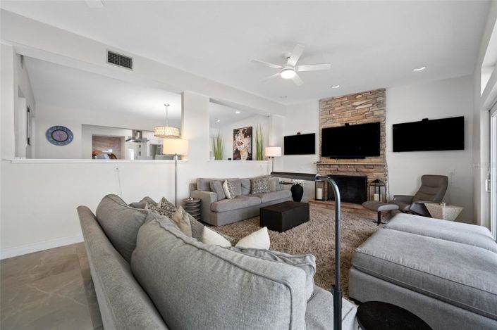 Image No.25-3 Bed Property for sale