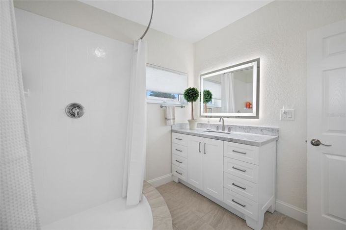 Image No.30-3 Bed Property for sale