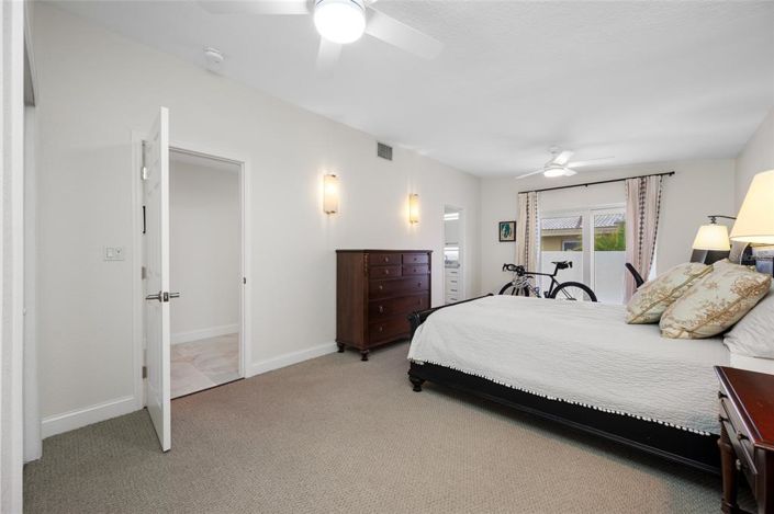 Image No.33-3 Bed Property for sale