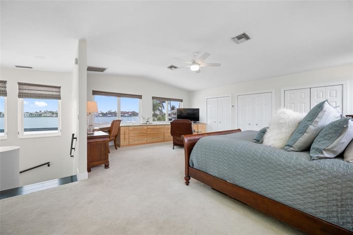 Image No.39-3 Bed Property for sale