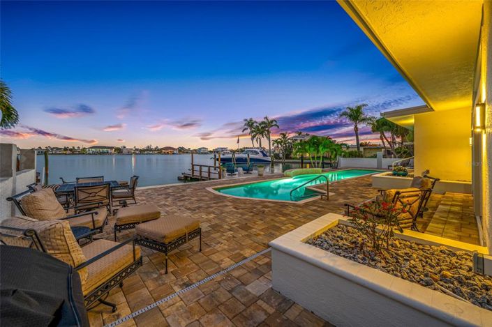 Image No.50-3 Bed Property for sale