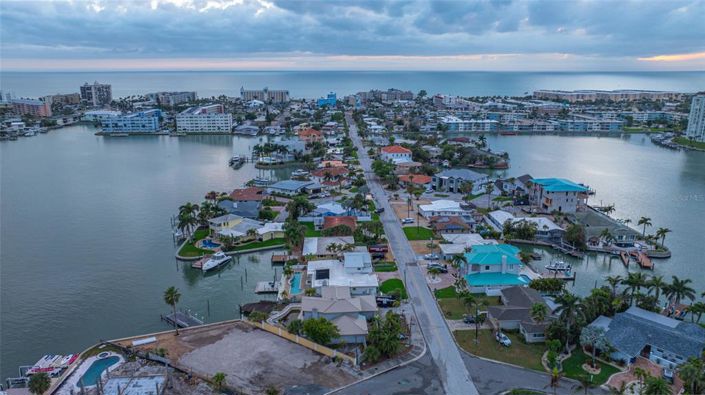 Image No.52-3 Bed Property for sale