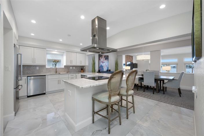 Image No.8-3 Bed Property for sale