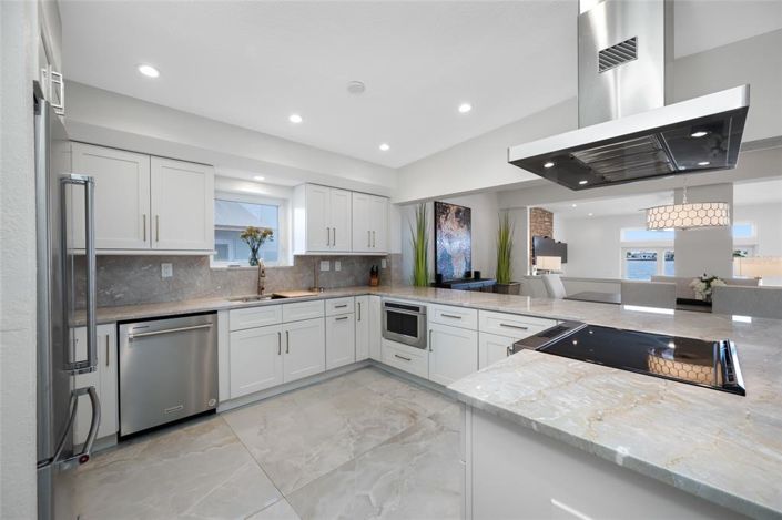 Image No.9-3 Bed Property for sale