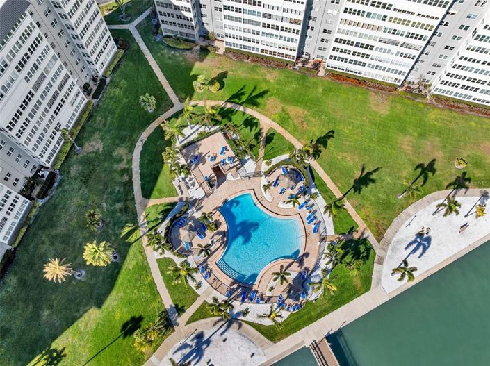 Image No.23-2 Bed Property for sale