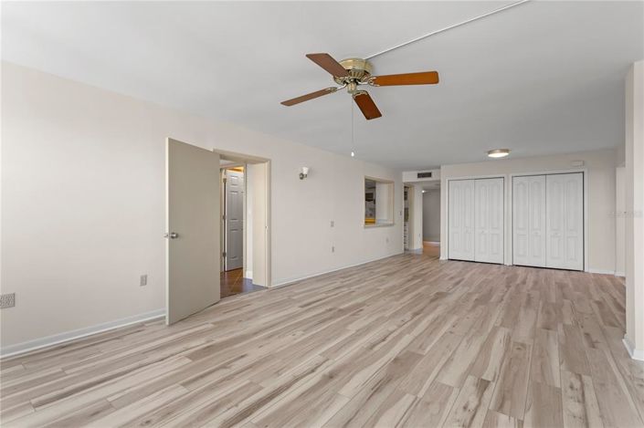 Image No.28-5 Bed Property for sale