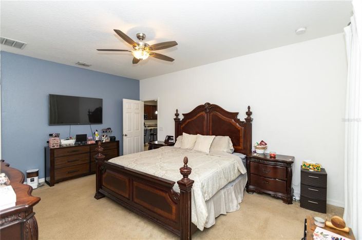 Image No.23-4 Bed Property for sale