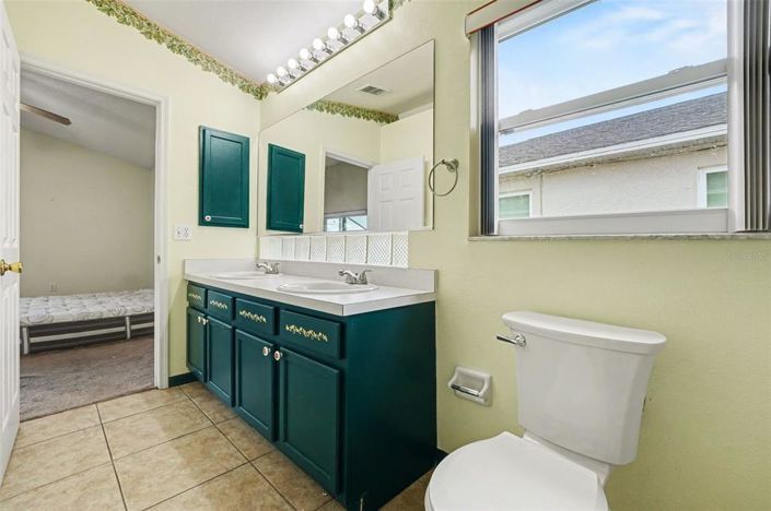 Image No.22-4 Bed Property for sale