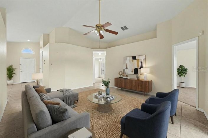 Image No.9-4 Bed Property for sale