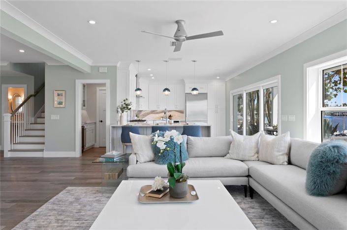 Image No.10-4 Bed Property for sale