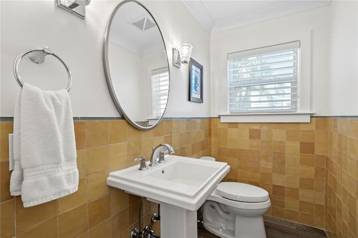 Image No.37-4 Bed Property for sale