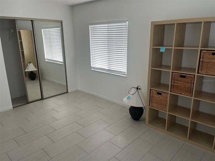 Image No.17-2 Bed Property for sale